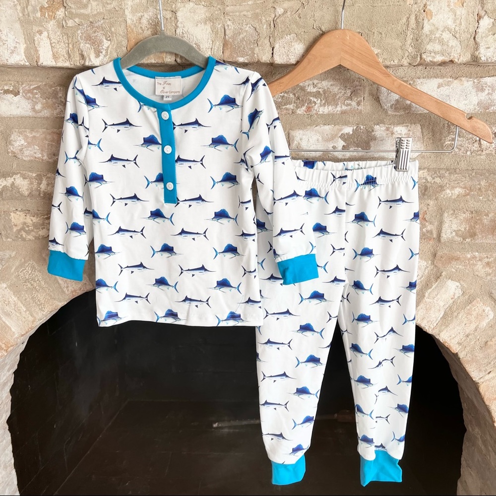 NWOT The Finley + Oliver Company Bluefin Fish Pajama Set